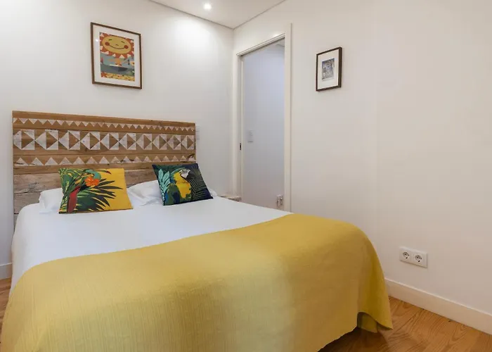 Charming Apartment In Bairro Alto By Lovelystay